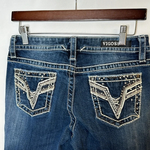 Vigoss Womens Chelsea Heritage Capri Jeans Embroidered Gems 1/2 - Picture 8 of 16